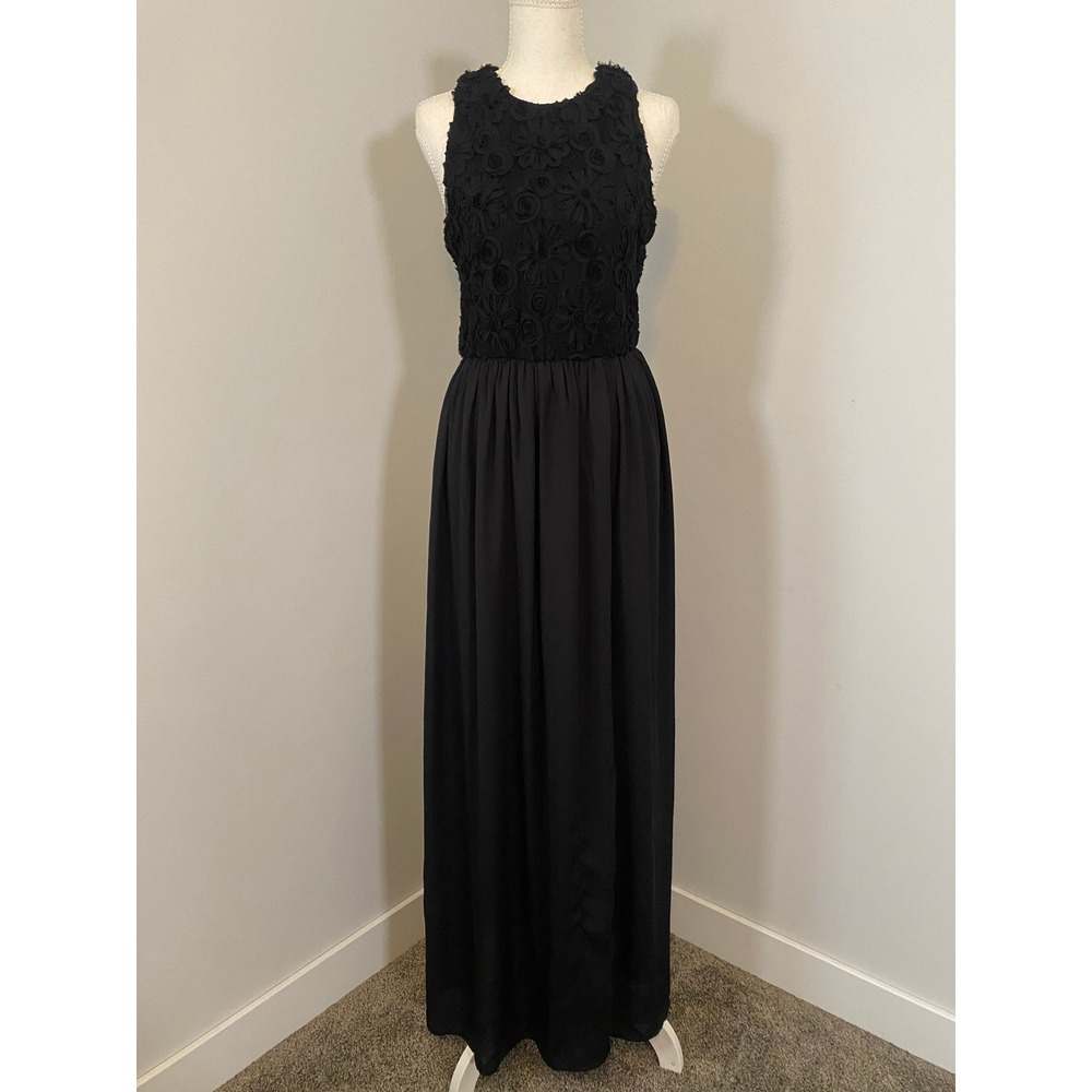 Everleigh Maxi Dress Sz M Black Floral Rosette Racerback Flowy Gown Whimsigoth
